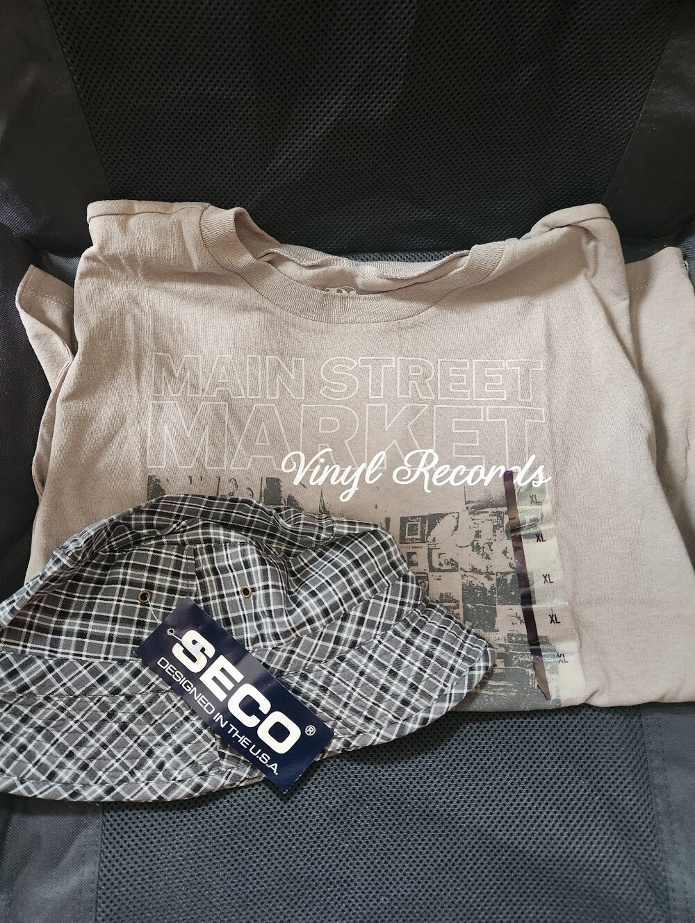 Record Store Tee - Picture 1 of 1